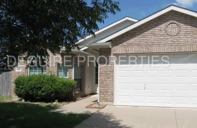 1009 Crane Circle Gallery 2