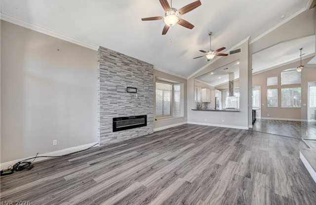 9409 Calico Garden Avenue Gallery 4