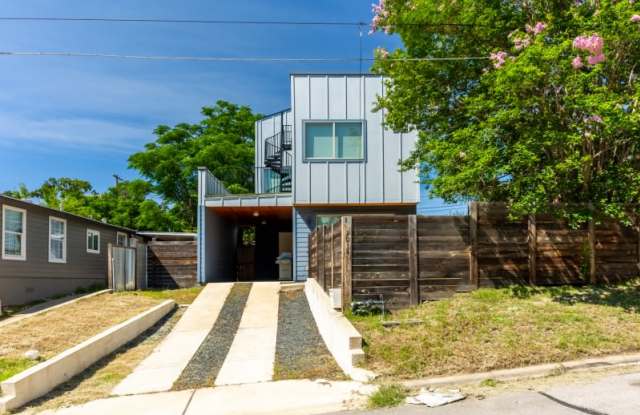 2014 East 9th Street Unit A - 2014 East 9th Street, Austin, TX 78702