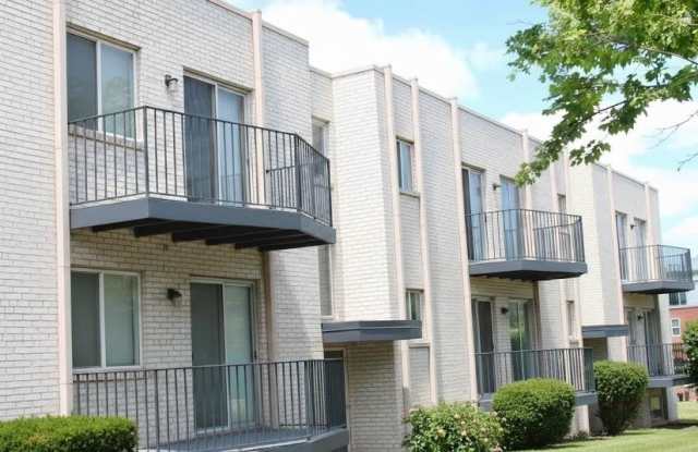4040 8TH Street NW unit: 5B - 4040 8th Street Northwest, Washington, DC 20011