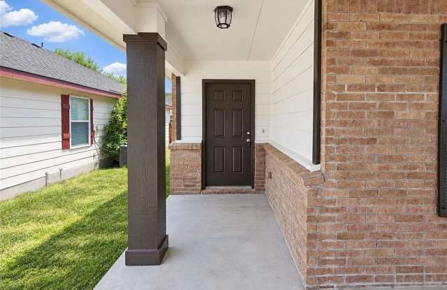 911 Sugar Brook Dr Gallery 3