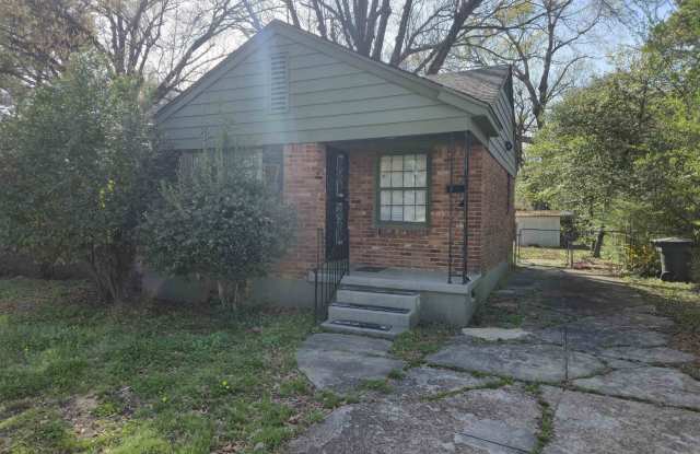 1517 DELMONT photos photos