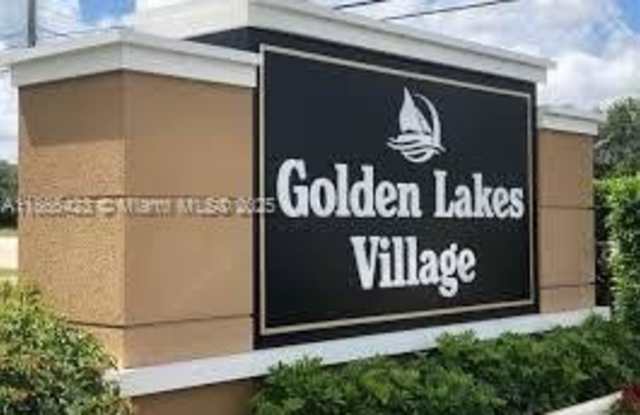 110 Lake Meryl Dr photos photos