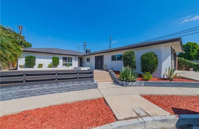 3202 Montana Avenue photos photos