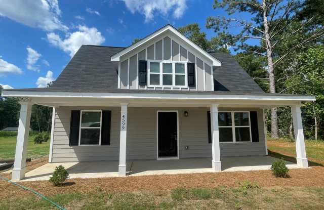 Perfect East Side Home For Students photos photos