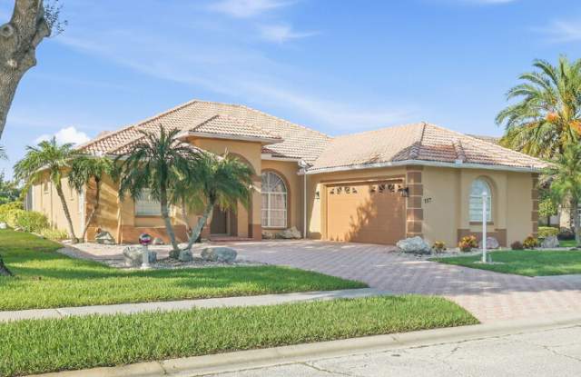 117 Grand Oak Circle Gallery 2