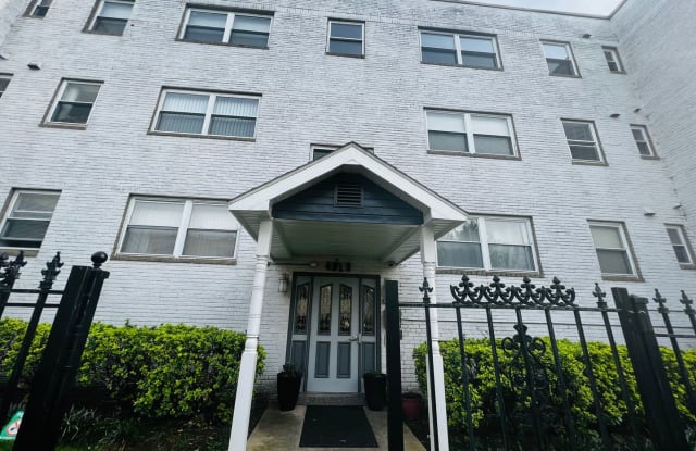 4929 Foote St NE (#17) - 4929 Foote Street Northeast, Washington, DC 20019