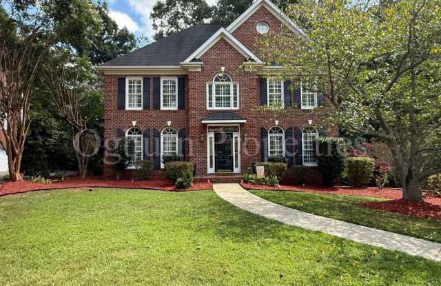 4BR/2BA/2-0.5BA Custom Home in Greenbrier Farm! photos photos