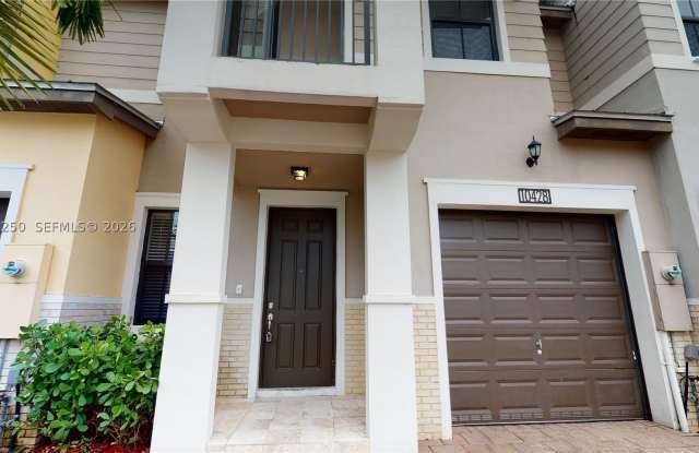 10428 NW 61st St photos photos 10428 NW 61st St photos photos