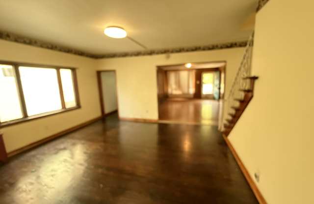288 1/2 Hillside Avenue Gallery 4