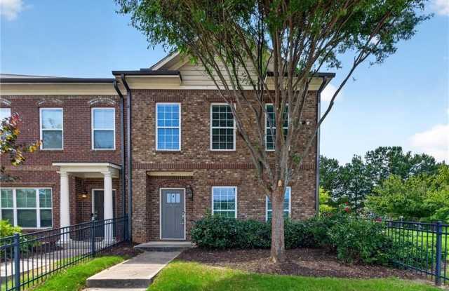 920 Westmoreland Circle NW Gallery 3