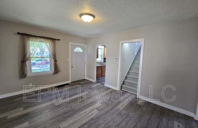 432 Gable Street Gallery 4
