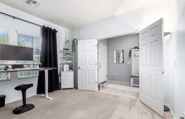 5469 West Montebello Way Gallery 2
