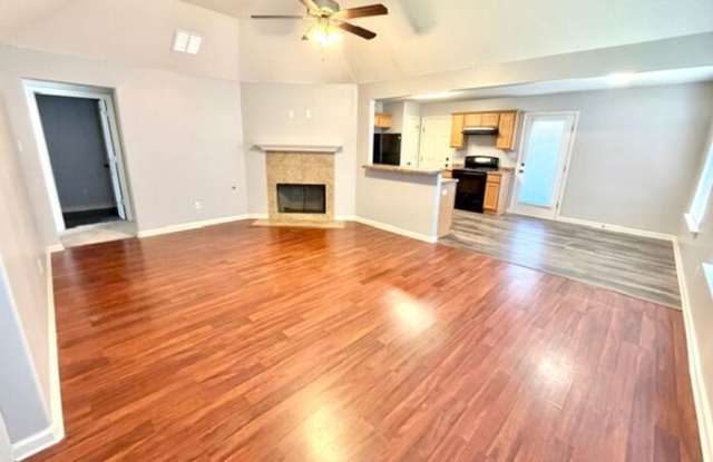 10042 Branley Oak Drive Gallery 2