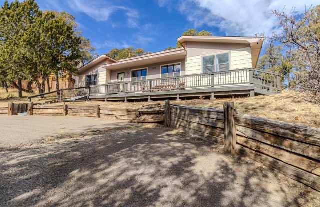 202 Warwick Drive Gallery 2