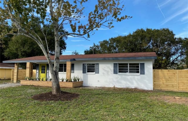 4007 W WYOMING AVENUE - 4007 Wyoming Avenue, Tampa, FL 33616