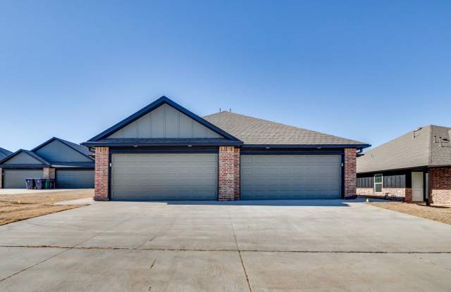 3 Bedroom 2 Bathroom Brand New Duplex in Piedmont Schools photos photos