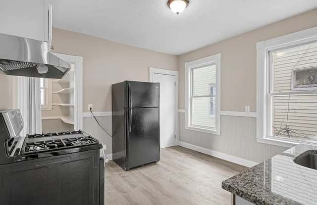 205 Hamilton Street - 3 photos photos 205 Hamilton Street - 3 photos photos