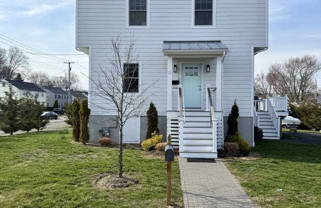 12 Sandy Way photos photos