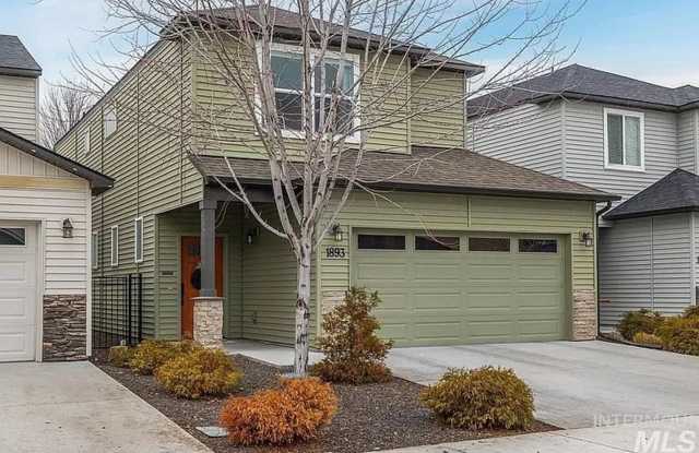Beautiful Meridian Home Featuring 4 Bed, 3 Baths, Upgrades through, Owner pays all Landscaping! - 1893 North Chandra Way, Meridian, ID 83646 Beautiful Meridian Home Featuring 4 Bed, 3 Baths, Upgrades through, Owner pays all Landscaping! - 1893 North Chandra Way, Meridian, ID 83646