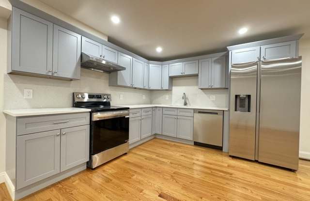 298 Washington St unit: 0 photos photos 298 Washington St unit: 0 photos photos