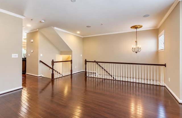 7521 CALAIS Way Gallery 2