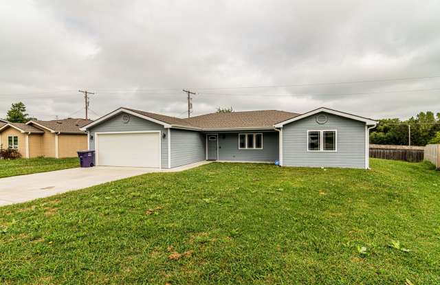 Please View 3D Virtual Walk-Through Before Scheduling a Showing photos photos