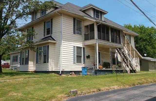 106 S Court St photos photos