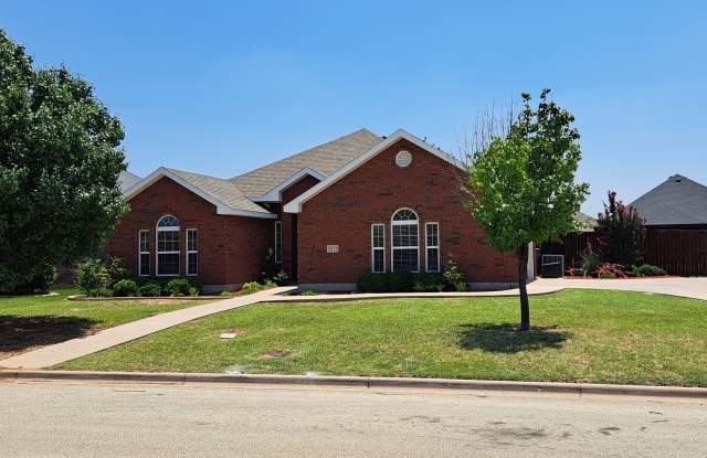 3917 Hill Country Drive - 3917 Hill Country Drive, Abilene, TX 79606