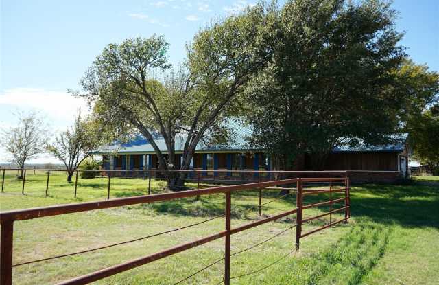 12797 FM 1385 Gallery 2