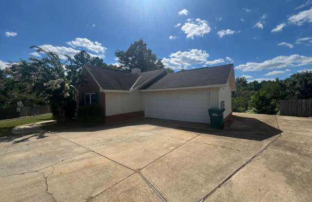 3 bed 2 bath in River Point Gallery 4