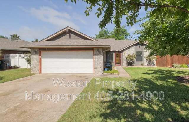 1615 Honeysuckle Lane photos photos