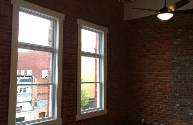 236 E Main St Gallery 2