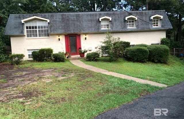 114 Pineview Circle Gallery 1