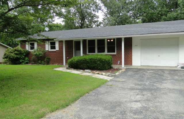 Fenced Backyard In Quiet Neighborhood photos photos