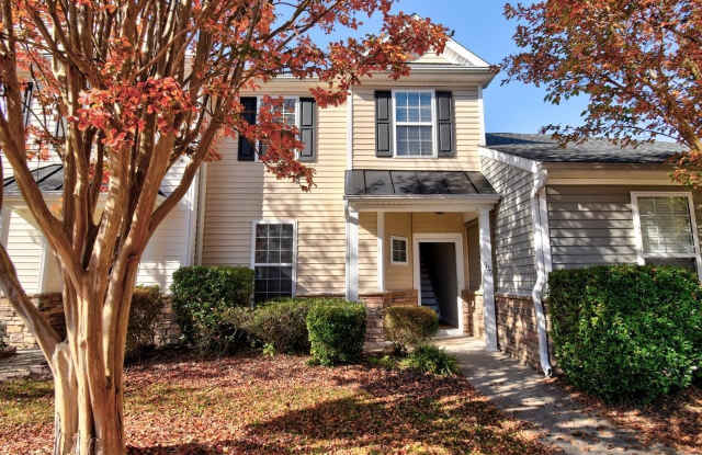 909 Cinnamon Drive - 909 Cinnamon Drive, Durham, NC 27713