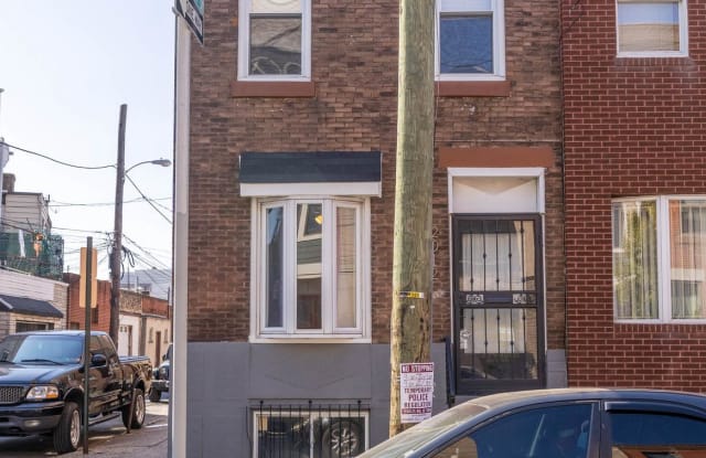 2012 S 15TH STREET - 2012 South 15th Street, Philadelphia, PA 19145