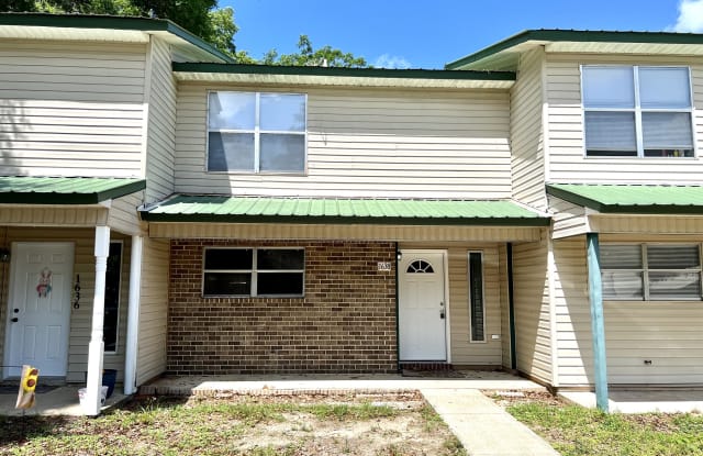1638 East 1st Avenue - 1638 East 1st Avenue, Crestview, FL 32539