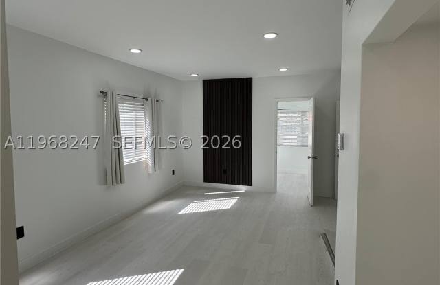 109 NW 6th Ave Gallery 2