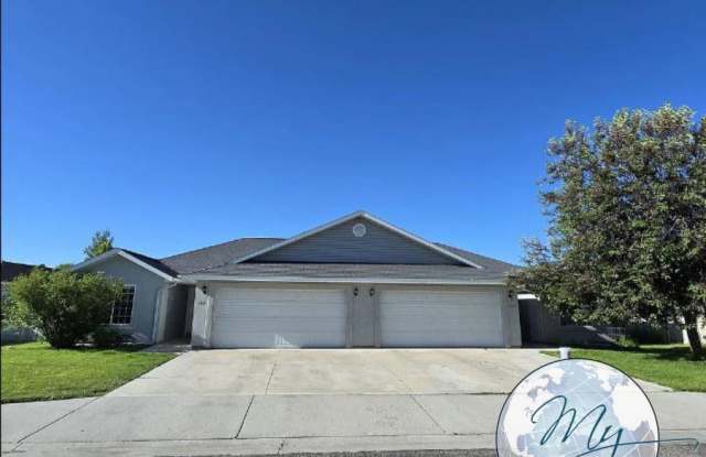 763 Caswell Ave W - 763 Caswell Avenue West, Twin Falls, ID 83301