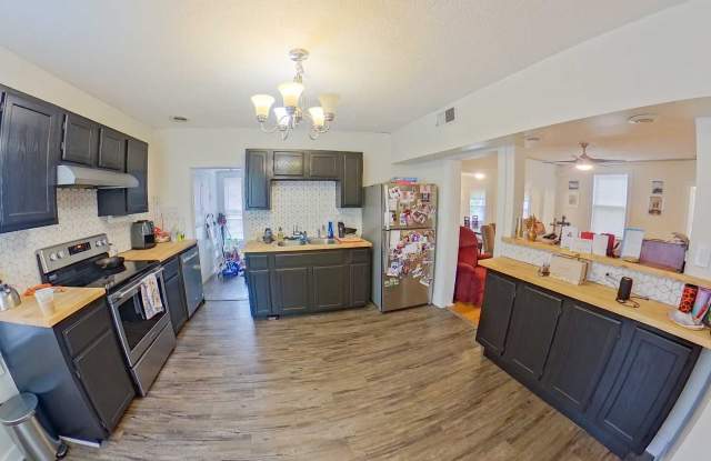 3D Tour Available - Hot Tub + Fenced-In Yard + Washer  Dryer Included + Available July 15th! photos photos