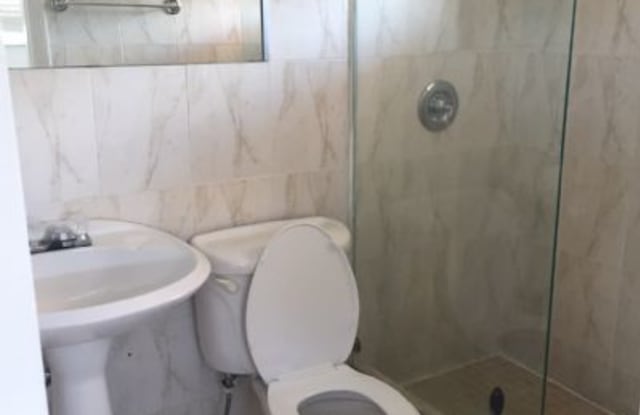 505 Ne 82 Street - 505 NE 82nd St, Miami, FL 33138