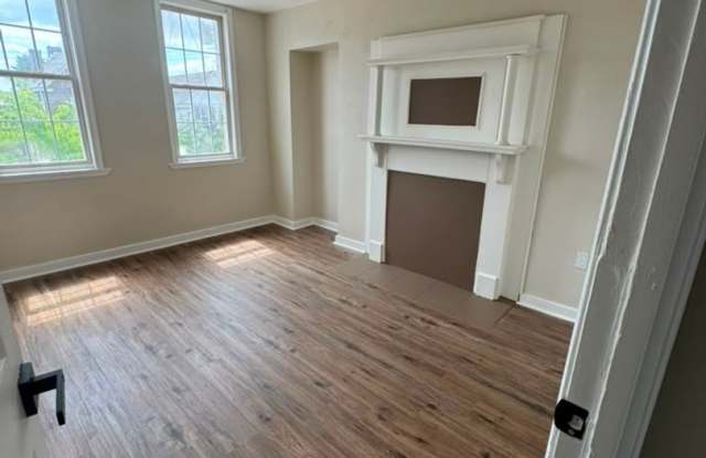 Comfortable 4BR House in McKees Rocks Gallery 4