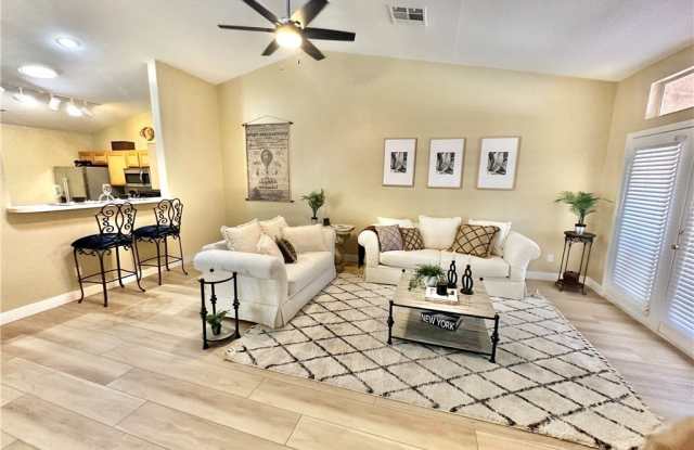 9712 TIAQUINN Avenue photos photos