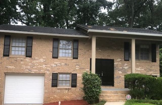 5301 Louis XIV Lane - 5301 Louis Xiv Lane, Fulton County, GA 30349