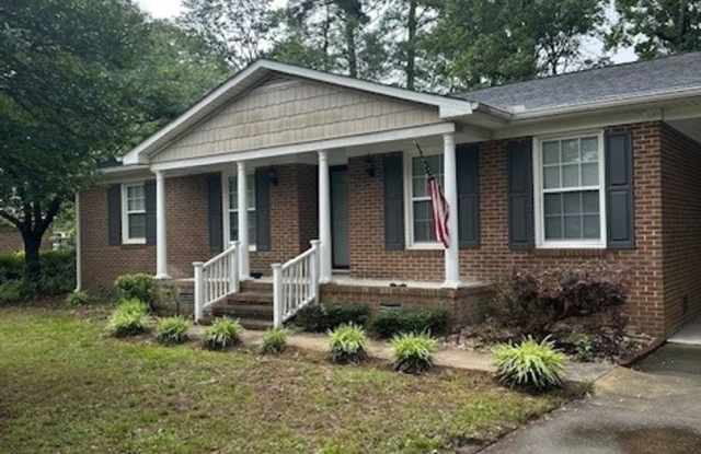3 Bed/2 Bath Home - Minutes from SJAFB, Shopping,  Restaurants! photos photos