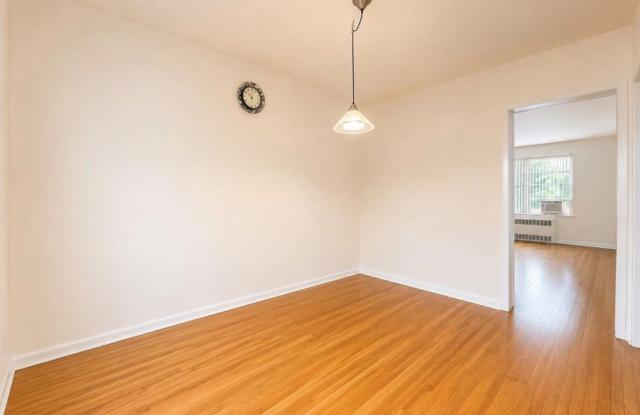 6385 Woodhaven Blvd # 8787 Gallery 1