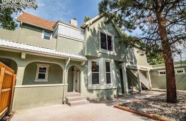 1112 W Colorado Avenue photos photos