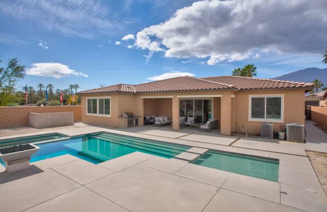 Capistrano La Quinta Vacation House photos photos