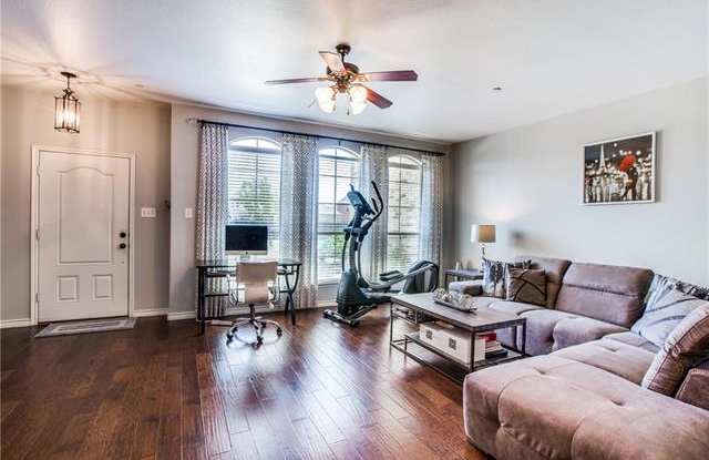 4141 Indian Run Drive Gallery 3